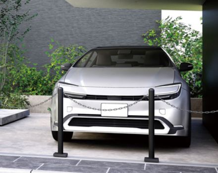 施錠できるポール